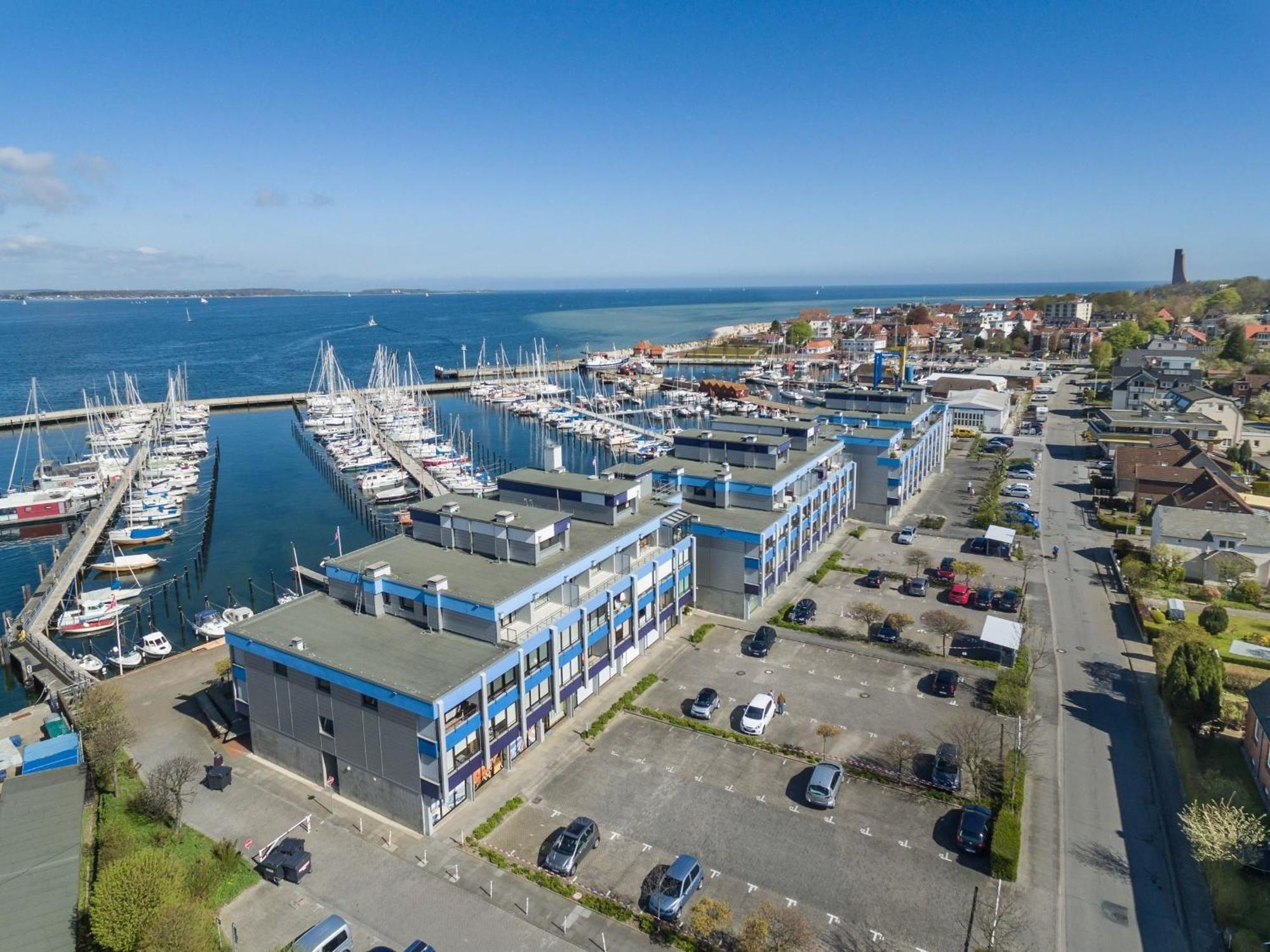 Boern Brn Ankerplatz Apartment Laboe Ngoại thất bức ảnh